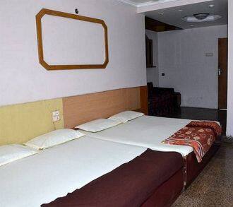 Rana Guest House, Khamgaon 2